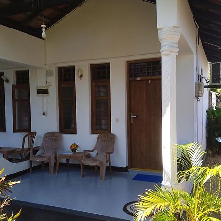 Hotel Aaliya Bay Arugam Bay Exterior foto