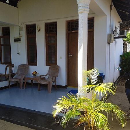 Hotel Aaliya Bay Arugam Bay Exterior foto