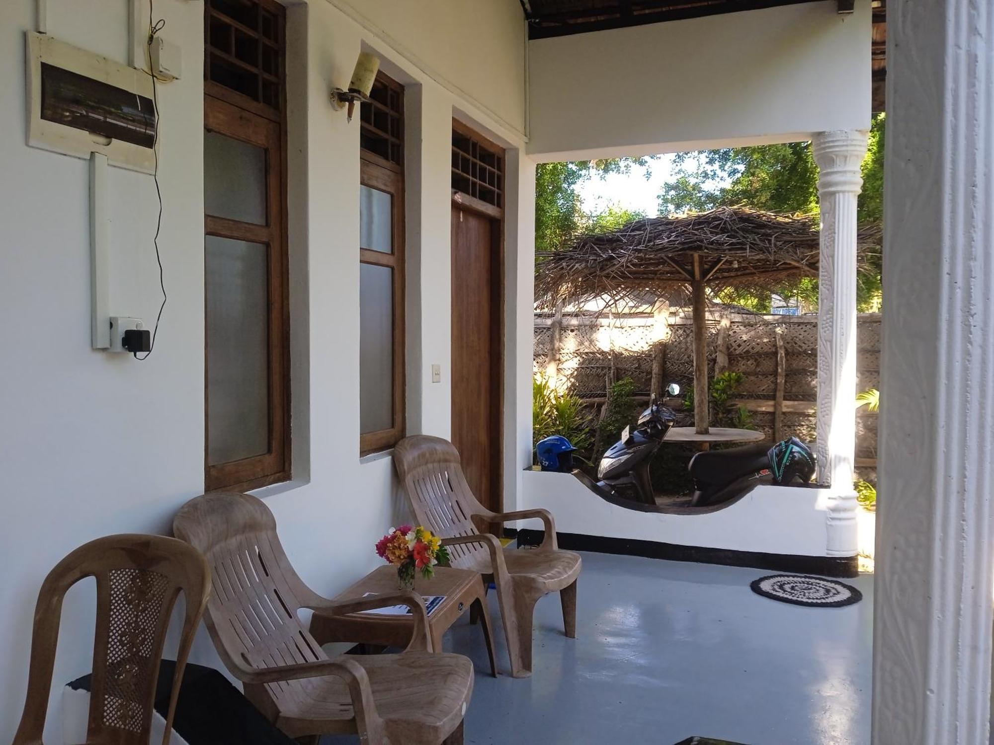 Hotel Aaliya Bay Arugam Bay Exterior foto